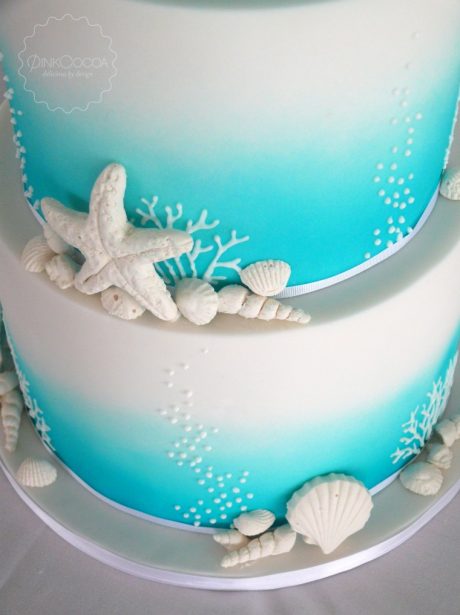Seashell wedding cakes